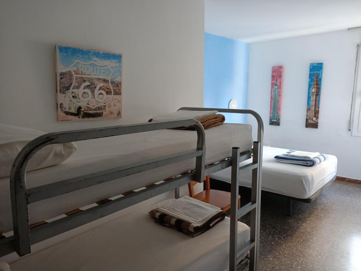 Piso Jover Alojamiento Para Mayores De 25 Anos !! Lloret de Mar Bagian luar foto